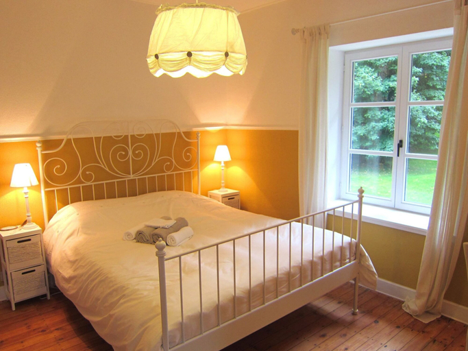 Bedroom 2, Delightful Castle in Bastogne with Hot Tub, Luxembourg