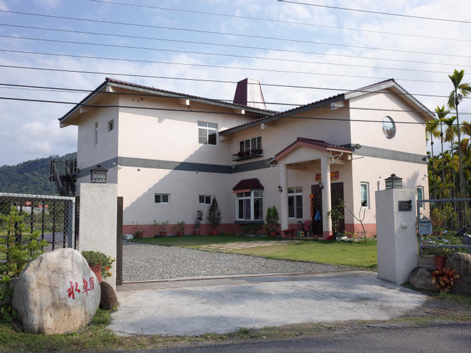 Waterwheel Homestay, Nantou