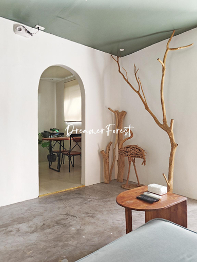 Others 4, The Forest House, Panglao