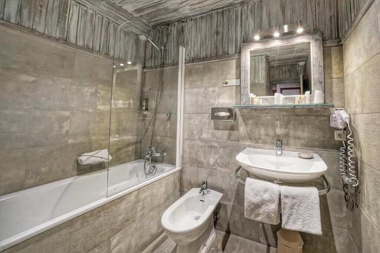 Bathroom 4, Au Vieux Moulin Hotel And Spa, Haute-Savoie