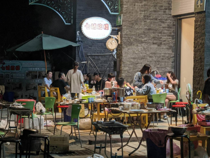Food & Drinks 5, 天悅會館包棟五套房, Nantou