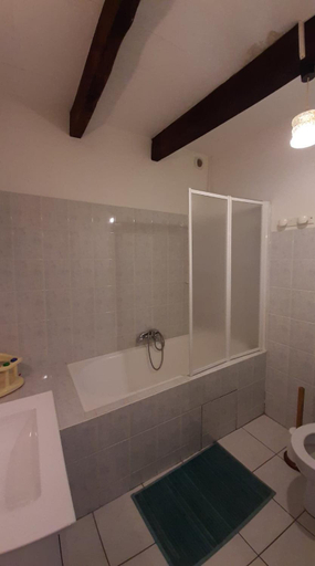 Bathroom 3, Gite Cocantin, Côtes-d'Armor