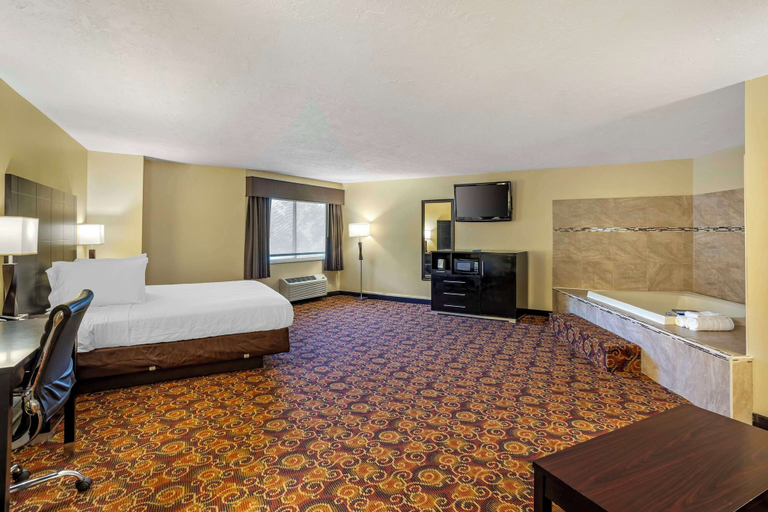 Bedroom 3, Best Western Monticello, Sullivan