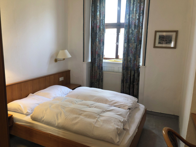 Bedroom 3, Gasthaus Klosterhof, Main-Tauber-Kreis