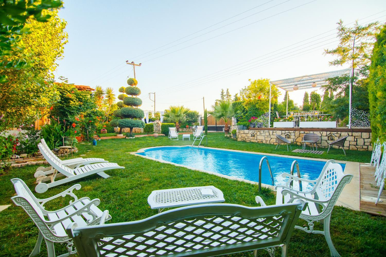 Others 5, Villa Amelie-Private pool, Crete