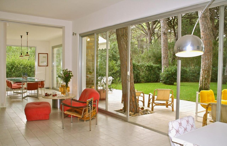 Others 4, VILLA CORALLO, Grosseto