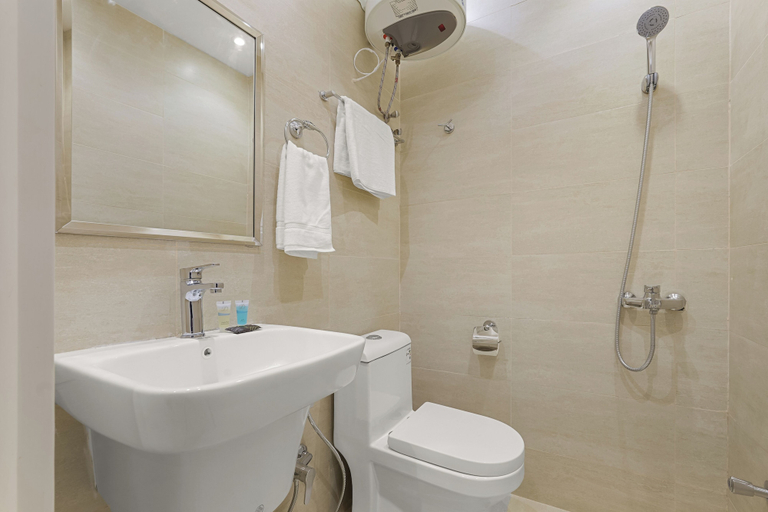Bathroom 4, karam suite, Riyadh