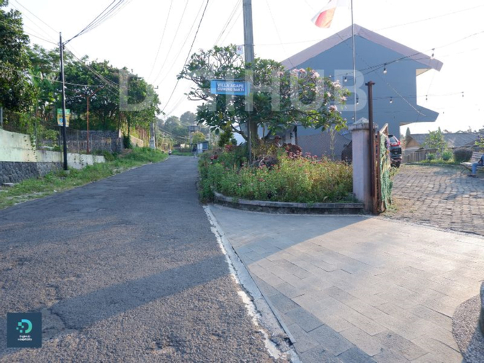 Exterior & Views 15