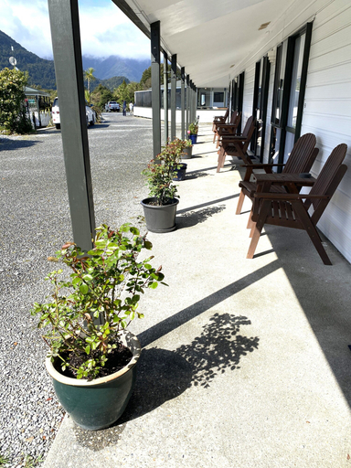 Others 5, Heritage Park Lodge, Westland