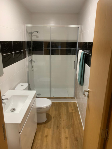 Bathroom 3, Encostas do Coa TER -HOTEL, Pinhel