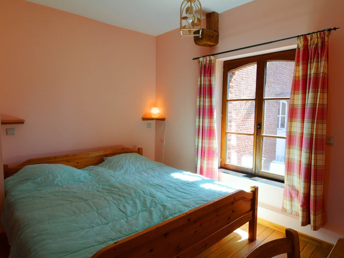 Bedroom 3, Cottage With Tennis Court, Namur