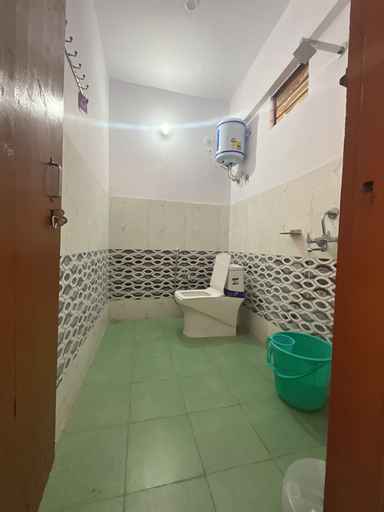 Bedroom 3, Kuari Pass Inn, Chamoli