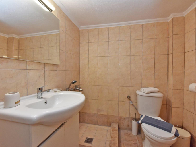 Bathroom 3, 3S Apartments Nea Flogita Halkidiki, Central Macedonia