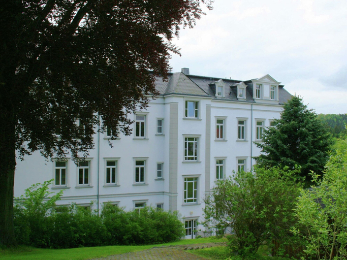 Exterior & Views 2, Peaceful Villa in Borstendorf, Erzgebirgskreis