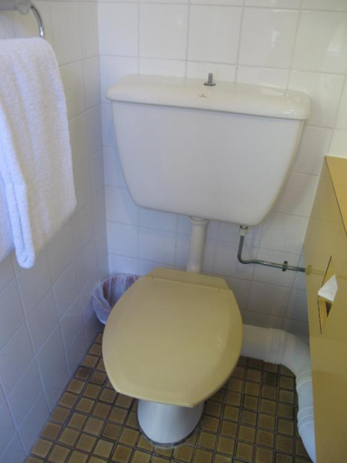 Bathroom 5, Devere Hotel Sydney, Sydney