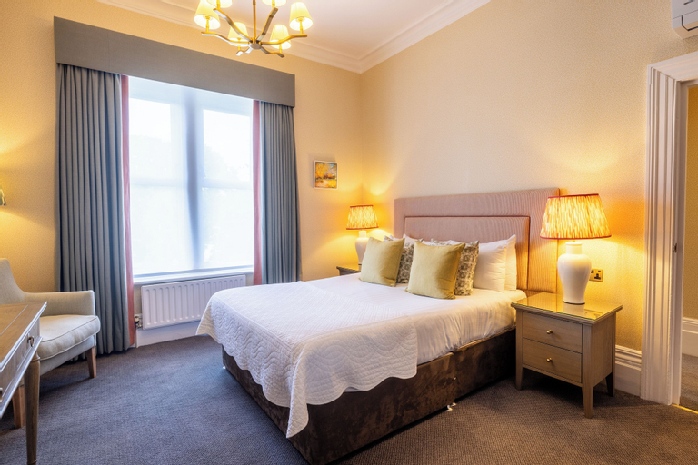 Bedroom 9