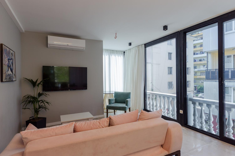 Others 5, hotel lifetime, Batumi