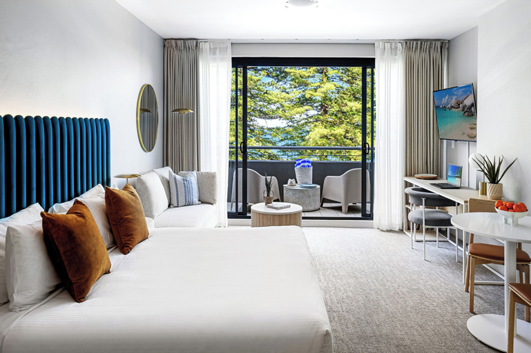 Bedroom 25