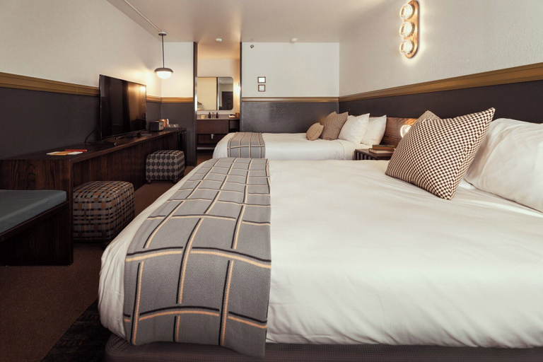 Bedroom 3, The Ozarker Lodge, Taney