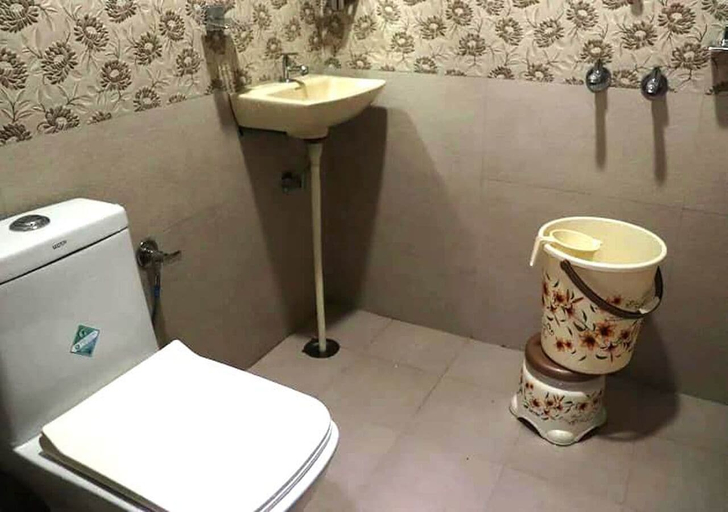 Bathroom 3, Hotel Qadri 400 Mtrs from Dargah, Ajmer
