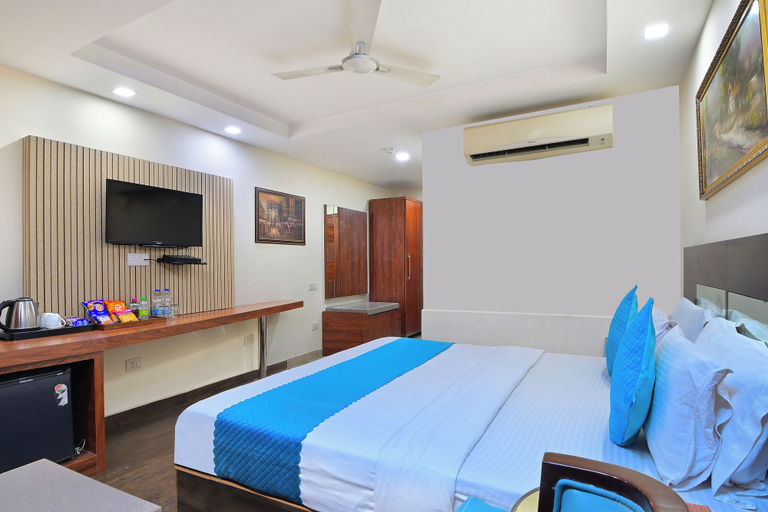 Bedroom 5, Hotel Neu Villa - Airport Pickup, Delhi