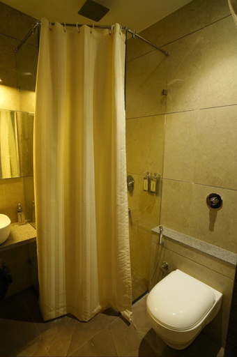Bathroom 2, PACHMARHI TIGER, Hoshangabad