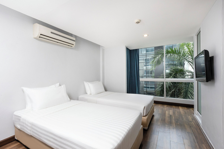 Bedroom 12