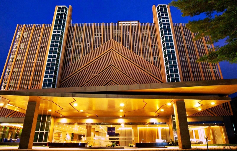 The Srivaree Airport Hotel, Bang Plee
