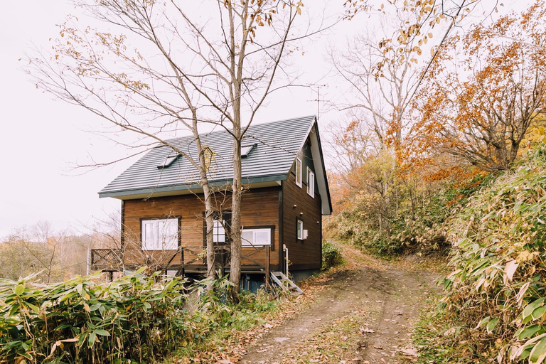 Others 2, LAKE TOYA Great view log cabin, Tōyako