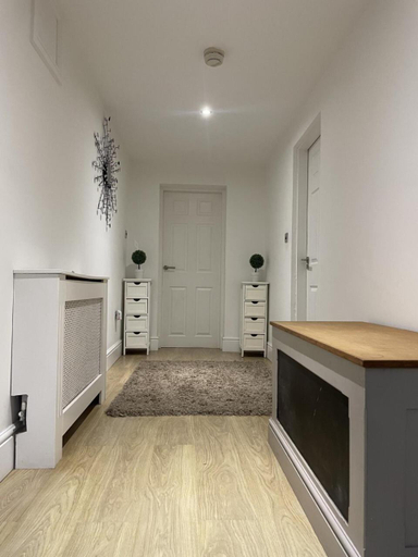 Public Area, Beach House Courtyard 1 bed, Sefton