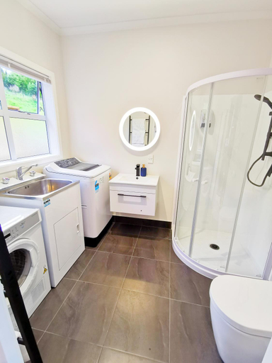Bathroom 3, Breathtaking sea view house, Waitaki