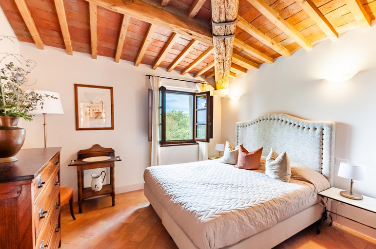 Bedroom 3, Villa Boccaccio, Siena