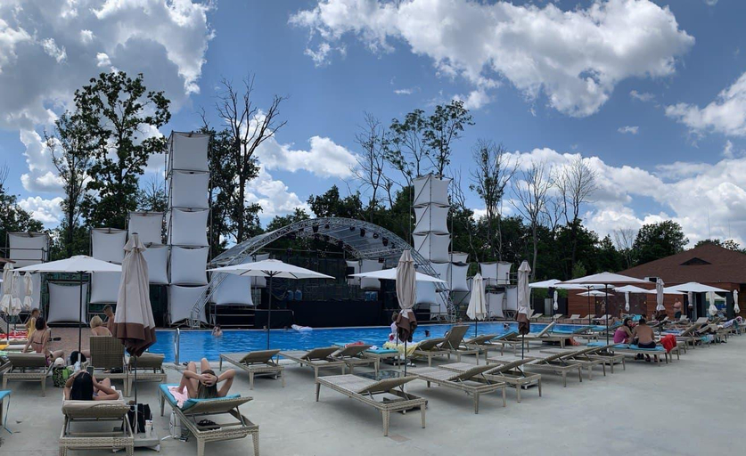 Others 4, Otaman Resort, Pustomytivs'kyi