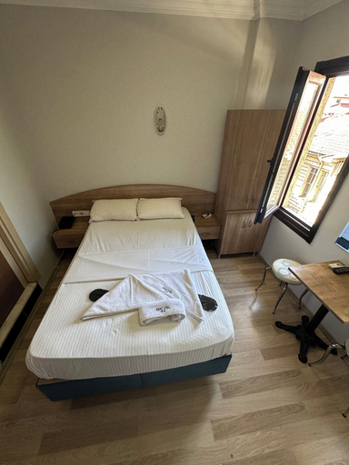 Bedroom 2, Kent Otel Kadikoy, Kadıköy