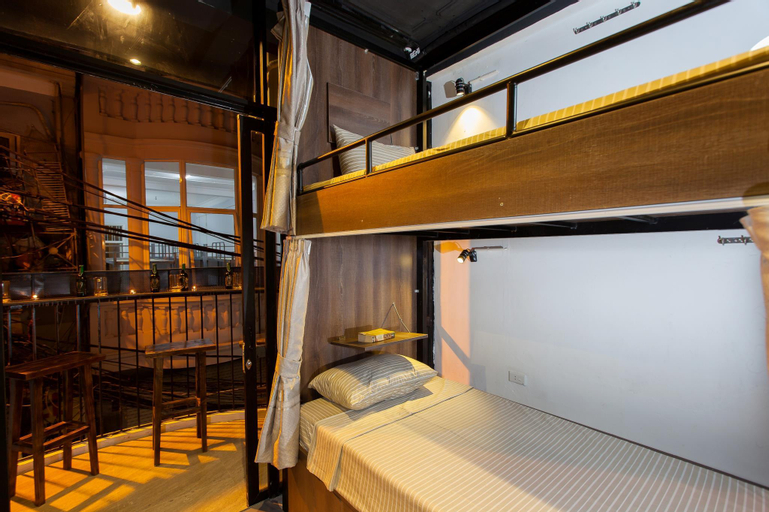 Bedroom 8