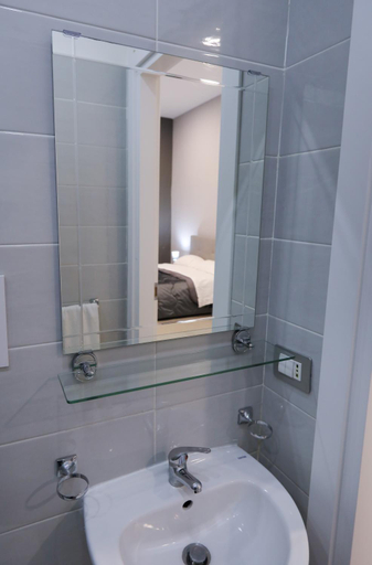 Bathroom 2, Residenza esposito, Napoli