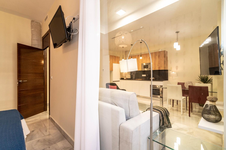 4, Soho Apartment Principal Avenue, Málaga