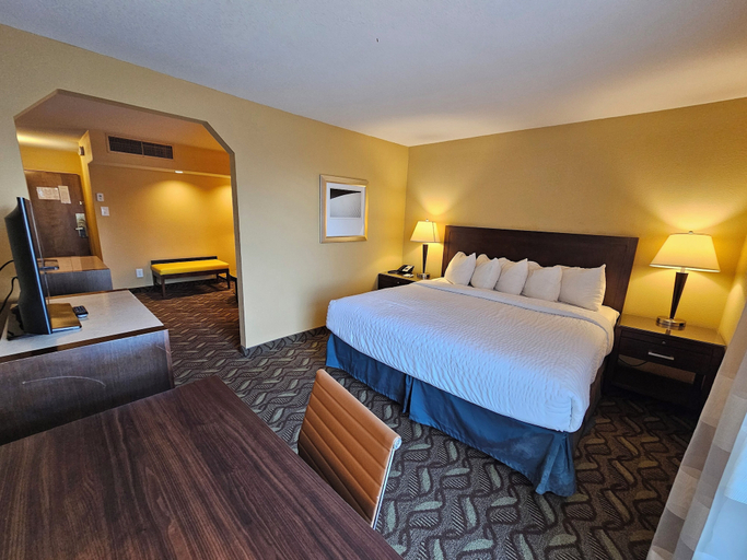 Bedroom 3, Clarion Inn & Suites Roswell, Chaves