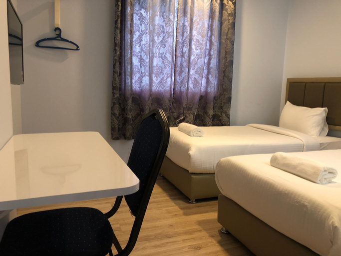 Bedroom 5