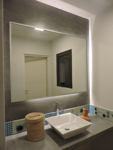 Bathroom 3, Terralagum, Punilla