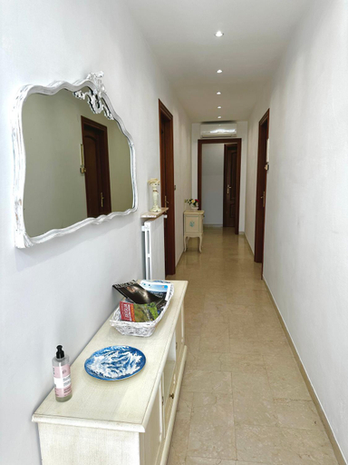 Others 4, La Casa dei Due Aranci, Savona