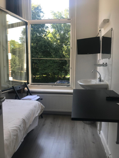 Others 5, hotel Oosterpark, Amsterdam