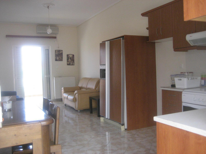 Others 5, Almare (Τρικλινο Δωματιο), Peloponnese
