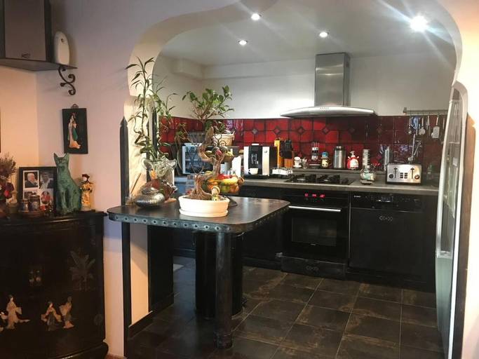 Food & Drinks, Chambres chez l'habitant Villa l'Ile aux Anges, Alpes-Maritimes