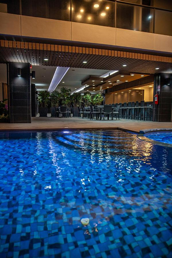 Sport & Beauty 2, Mae Phim Holiday Escape Completely, Klaeng