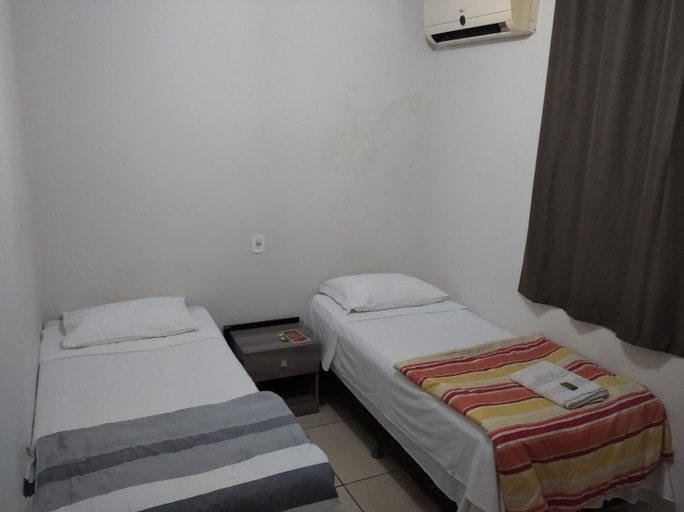 Others 5, Angelu's Hotel, Nova Andradina