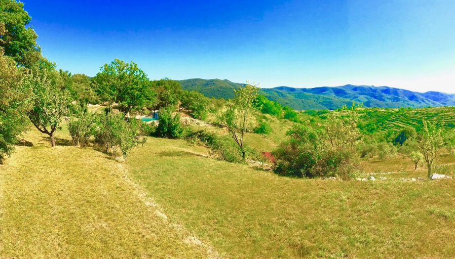 Others 5, Wild Boar Mountain, Luxury Escape & Stunning Views!, Hérault