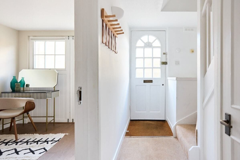 Others 4, The Holland Park Crib - Classy 2bdr House, London
