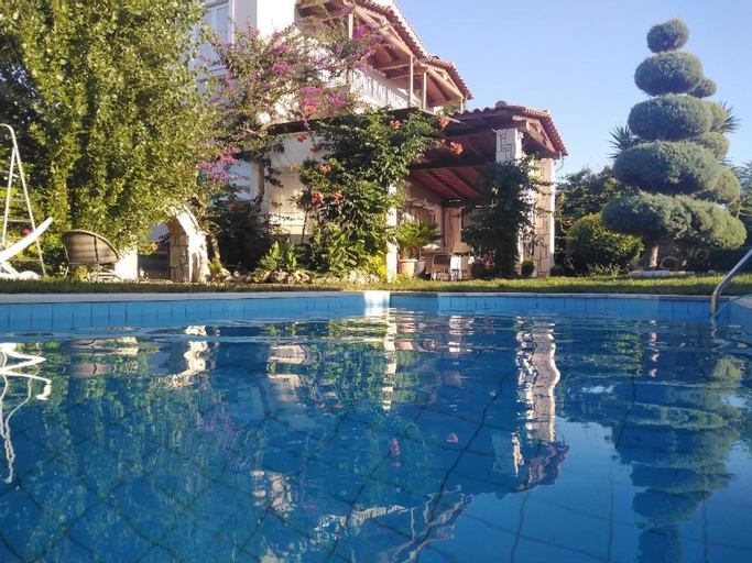 Sport & Beauty 2, Villa Amelie-Private pool, Crete