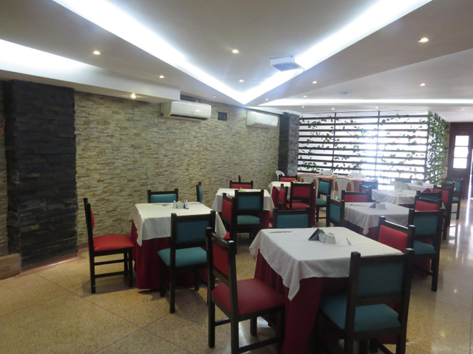 Food & Drinks 5, Hotel Leon Dorado, Bucaramanga